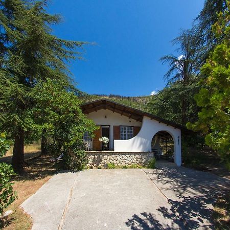Vila La Dimora Del Cuore Sulmona Exteriér fotografie